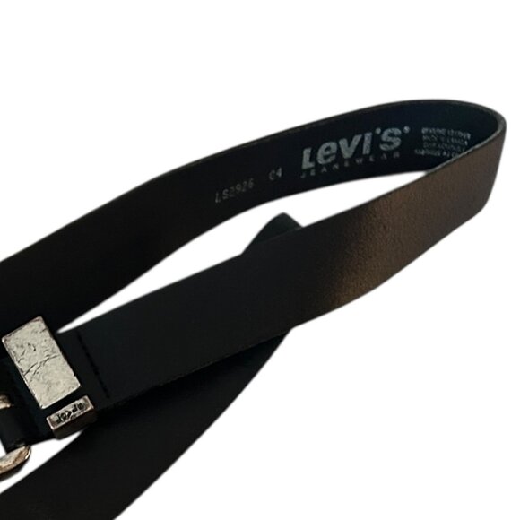 Vintage Levi’s Black Leather Belt 38 Silver Buckle Made in Canada Classic Style - Picture 4 of 5